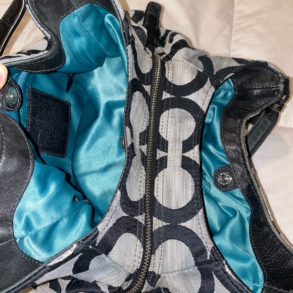 Coach Purse - Picture 12 of 13